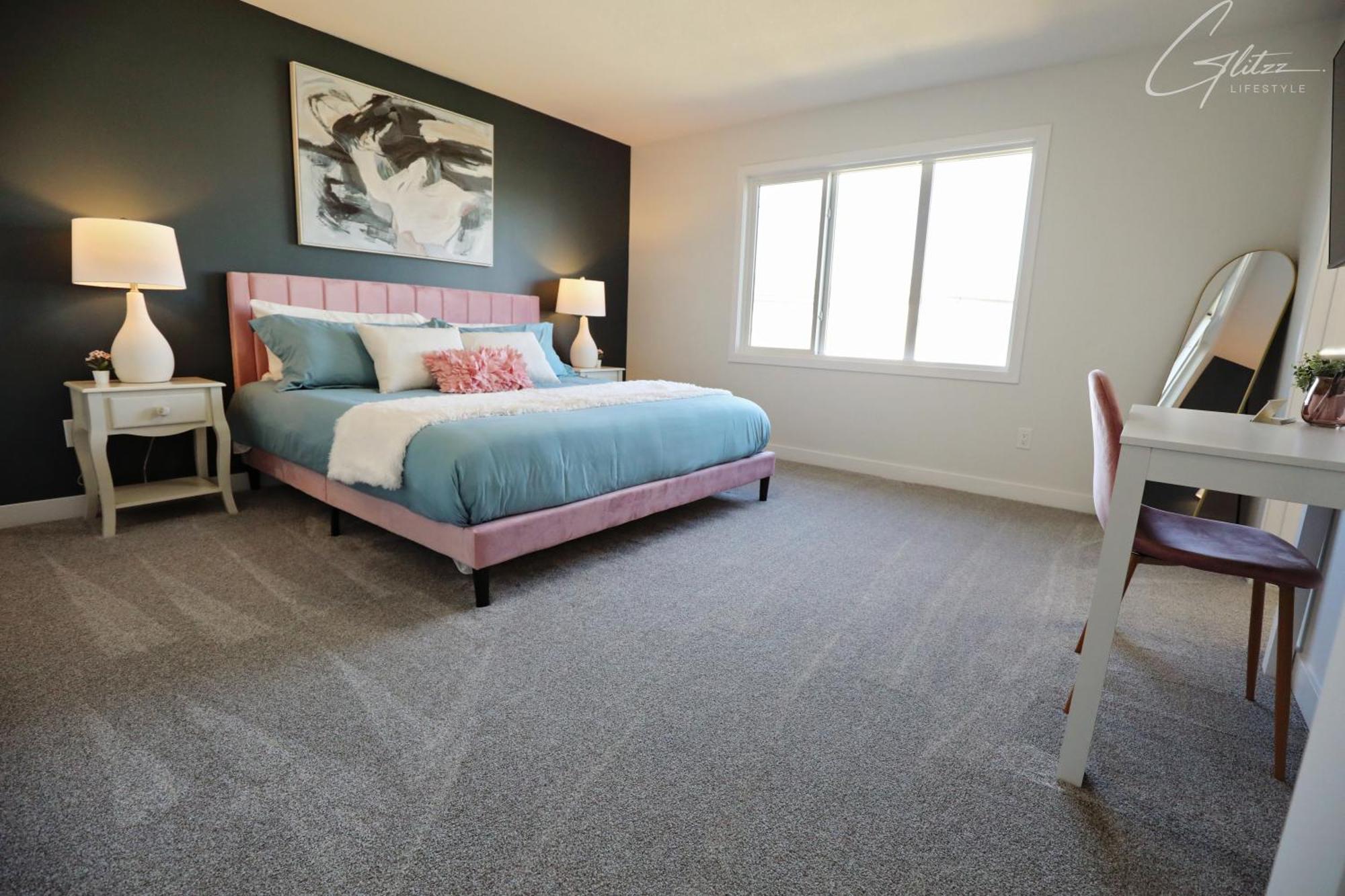 Beautiful Home With 4 King Beds,Airport,Disney+ Edmonton Exterior photo